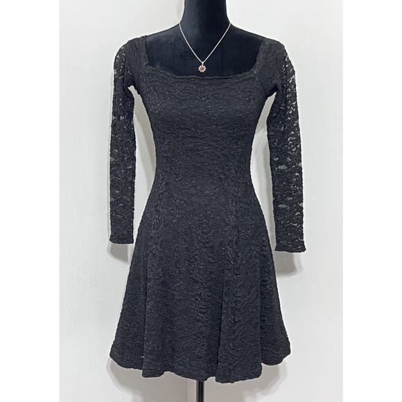 90s Laundry by Shelli Segal Black Lace Short Gothic Whimsigoth Sz 4 Dress Small - Picture 1 of 14
